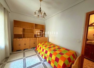 Piso en venta en Reyes Católicos en Alcalá de Henares