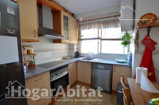 Piso en venta en Cuatrocientas Viviendas en Alicante