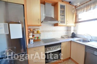 Piso en venta en Cuatrocientas Viviendas en Alicante