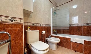 Piso en venta en Pego