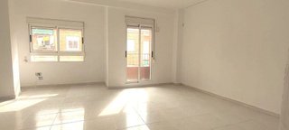 Piso en venta en Els Orriols en Valencia