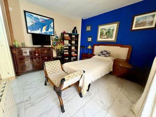Piso en venta en Playa de la Fontanilla en Marbella