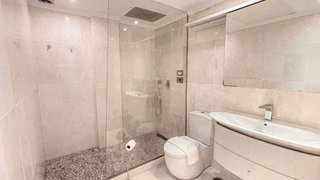 Piso en venta en Los Naranjos - Las Brisas en Marbella