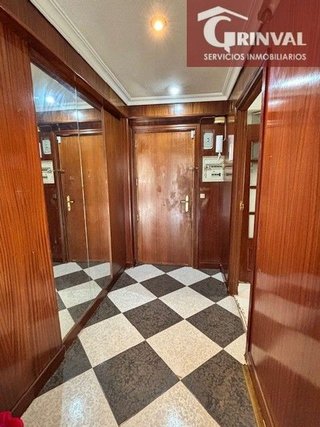 Piso en venta en Valderas - Los Castillos en Alcorcón