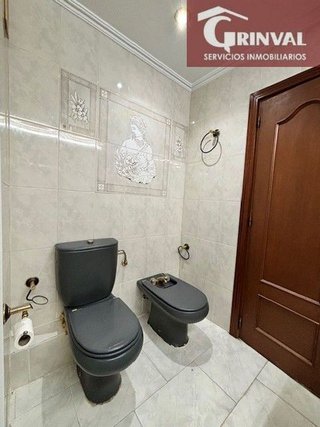 Piso en venta en Valderas - Los Castillos en Alcorcón