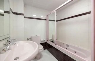Piso en venta en Parque Mediterráneo - Santa Paula en Málaga