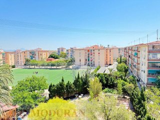 Piso en venta en Virgen del Remedio en Alicante