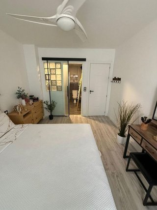 Piso en venta en Puerta Blanca en Málaga