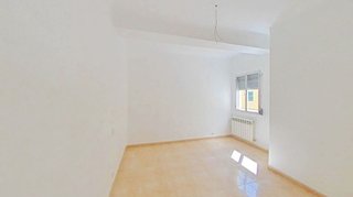 Piso en venta en Los Rosales en Madrid