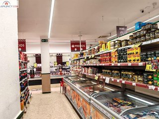 Local comercial en venta en La Paz en Alcalá de Guadaira