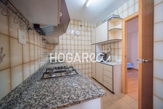 Piso en venta en Can Serra en Hospitalet de Llobregat, L´