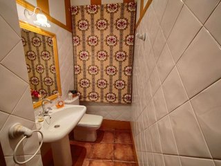 Casa adosada en venta en Mengíbar