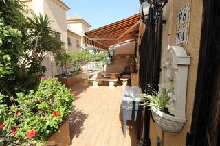 Casa adosada en venta en Nueva Torrevieja - Aguas Nuevas en Torrevieja