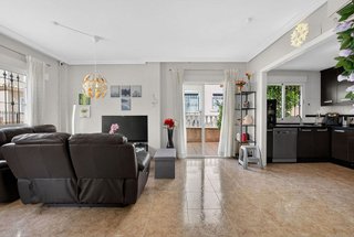 Casa adosada en venta en Campos de Golf - Villa Martin - Los Dolses en Orihuela
