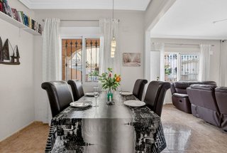 Casa adosada en venta en Campos de Golf - Villa Martin - Los Dolses en Orihuela