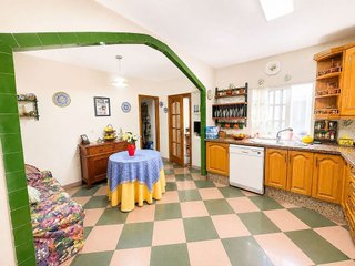 Casa adosada en venta en La Hacienda - Nueva Andalucía en Dos Hermanas