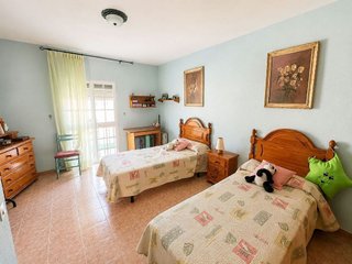 Casa adosada en venta en La Hacienda - Nueva Andalucía en Dos Hermanas
