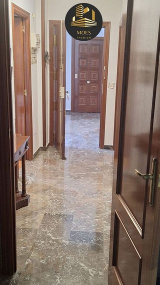 Piso en venta en San Ildefonso - Catedral en Jaén