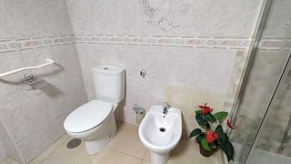 Piso en venta en Parque Ayala - Jardín de la Abadía - Huelín en Málaga