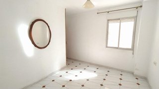 Piso en venta en Parque Ayala - Jardín de la Abadía - Huelín en Málaga