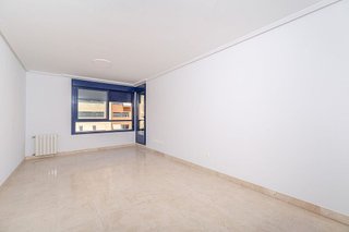Piso en venta en Paus - Poligono San Blas en Alicante