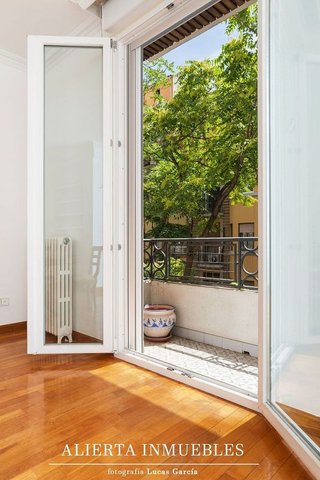 Piso en venta en Doctor Cerrada en Zaragoza