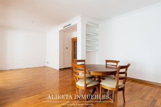 Piso en venta en Doctor Cerrada en Zaragoza