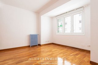 Piso en venta en Doctor Cerrada en Zaragoza