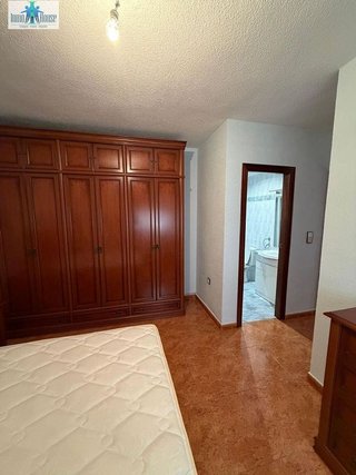 Piso en venta en Hospital - Parque sur en Albacete