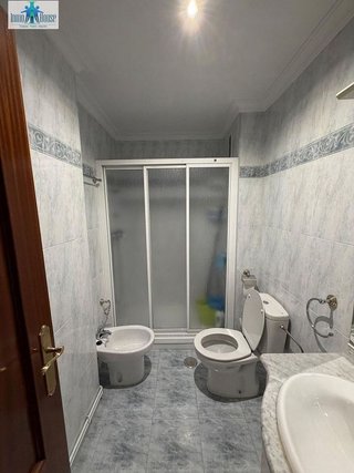 Piso en venta en Hospital - Parque sur en Albacete