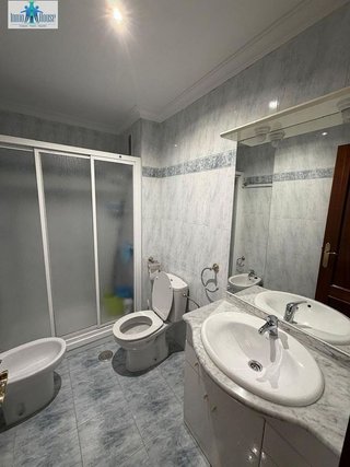 Piso en venta en Hospital - Parque sur en Albacete