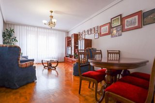 Piso en venta en Zona Teatro Campoamor en Oviedo