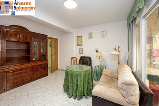 Piso en venta en Camino de Ronda - Rosaleda en Granada