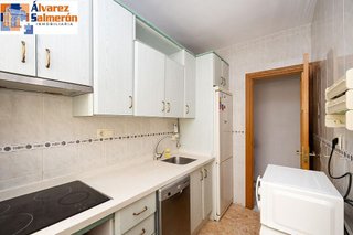 Piso en venta en Camino de Ronda - Rosaleda en Granada