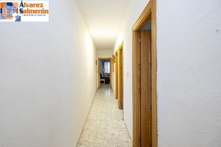 Piso en venta en Camino de Ronda - Rosaleda en Granada