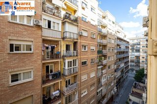Piso en venta en Camino de Ronda - Rosaleda en Granada