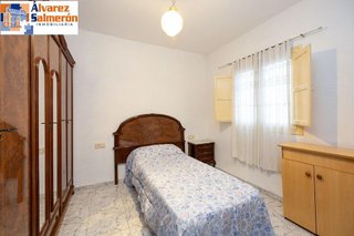 Piso en venta en Camino de Ronda - Rosaleda en Granada