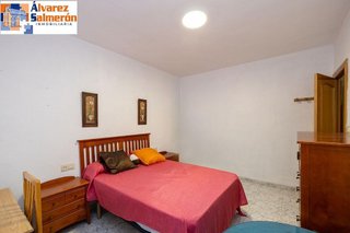 Piso en venta en Camino de Ronda - Rosaleda en Granada