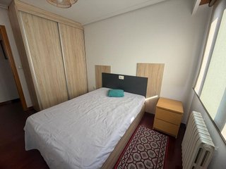 Piso en venta en Universidad en Ourense