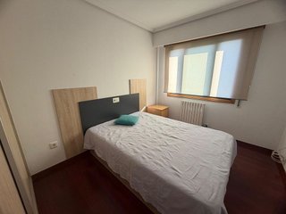 Piso en venta en Universidad en Ourense