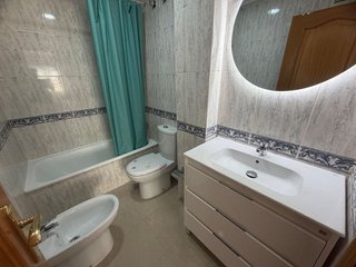 Piso en venta en Universidad en Ourense