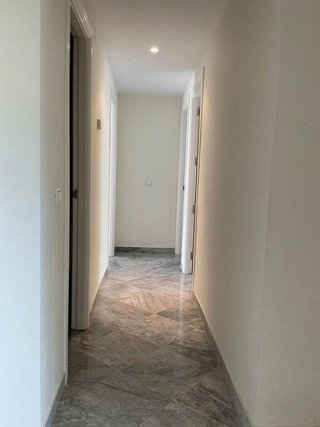 Piso en venta en Nueva Andalucía centro en Marbella