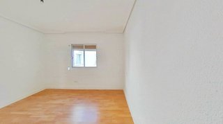Piso en venta en Sudeste Industrial en Fuenlabrada