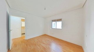 Piso en venta en Sudeste Industrial en Fuenlabrada