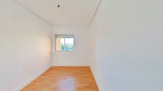 Piso en venta en Sudeste Industrial en Fuenlabrada