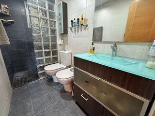 Piso en venta en Bellvitge en Hospitalet de Llobregat, L´