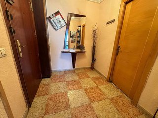 Piso en venta en Bellvitge en Hospitalet de Llobregat, L´