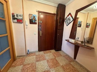 Piso en venta en Bellvitge en Hospitalet de Llobregat, L´