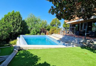 Chalet en venta en Poble Nou - Zona Esportiva en Terrassa