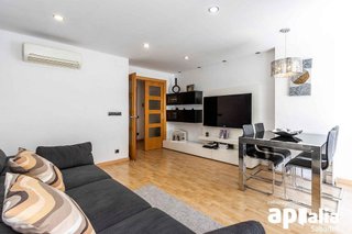 Piso en venta en Eixample - Sant Oleguer en Sabadell